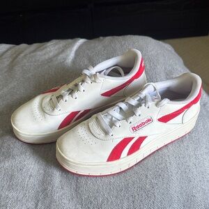 Reebok Court Advance Surge women’s sneakers size 8